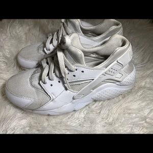 Nike huraches